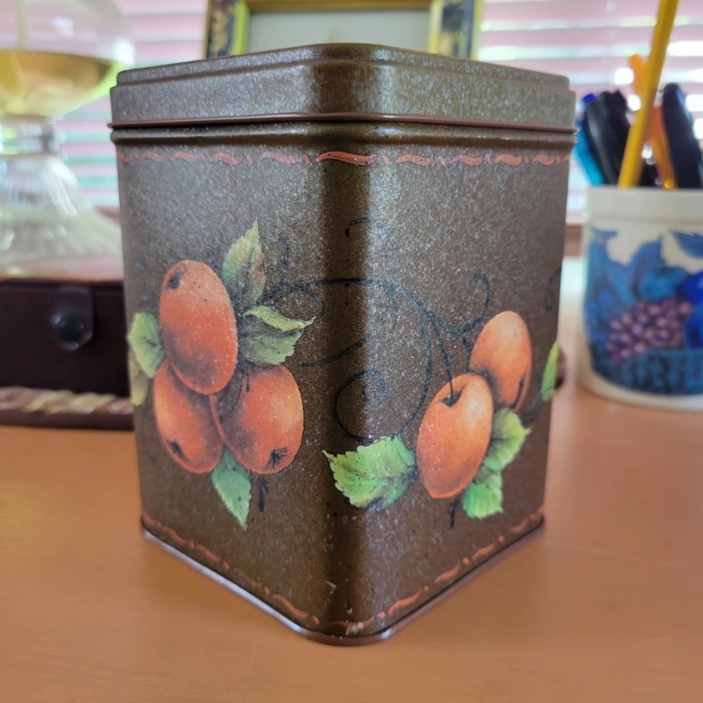 Vintage Tea Tin
